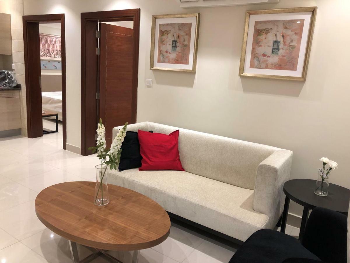 Dar Al Maamon Furnished Apartment เจดดาห์ ภายนอก รูปภาพ
