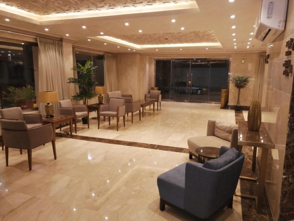 Dar Al Maamon Furnished Apartment เจดดาห์ ภายนอก รูปภาพ